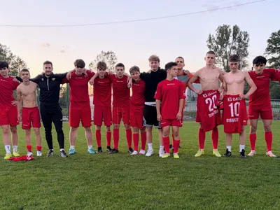 Junior Młodszy 2